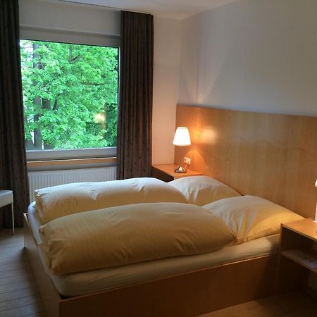 Hotel und Apartment Garni Eurode Live Herzogenrath Exterior foto