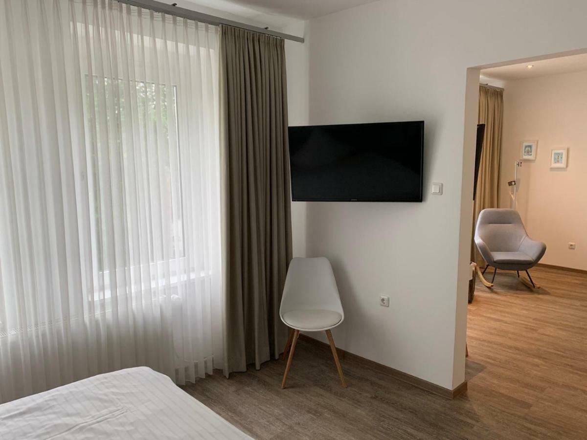Hotel und Apartment Garni Eurode Live Herzogenrath Exterior foto